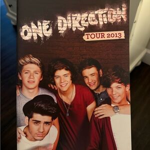 One Direction 2013 Tour Book